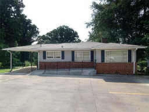 1st image of 1528 Park Hill Dr