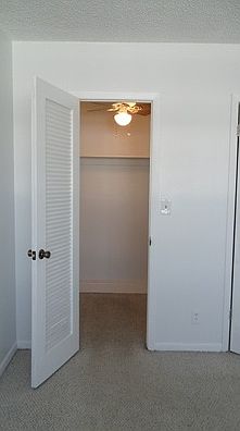 4th image of 111 Golden Isles Dr APT F5
