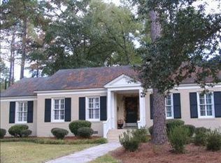 2427 Meadowbrook Dr, Valdosta, GA 31602