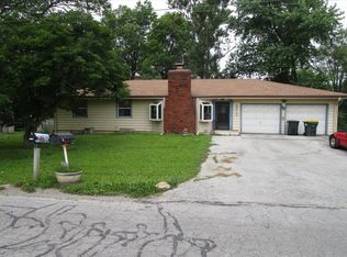 5612 N Tracy Ave, Kansas City, MO 64118