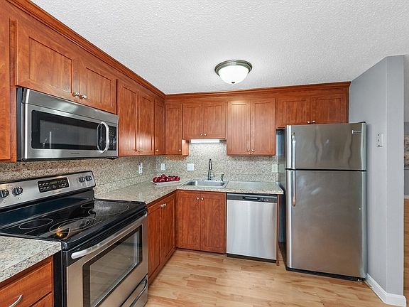 4th image of 30 Revere Beach Pkwy APT 116
