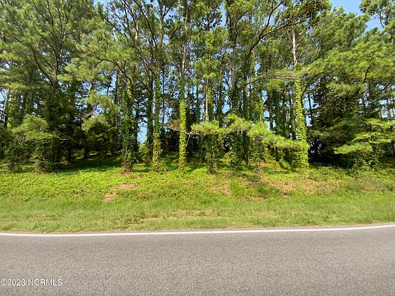 3rd image of 5100 Minnesota Drive SE