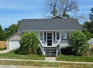 112 Case St, Montgomery, IL 60538