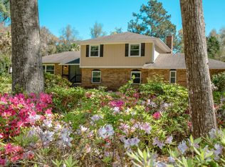 2325 Bourgogne Dr, Tallahassee, FL 32308