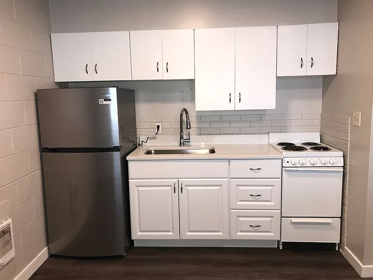 42 G St SW — Photo 17