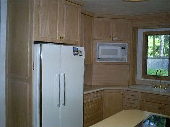2nd image of 12226 SE 55th Pl