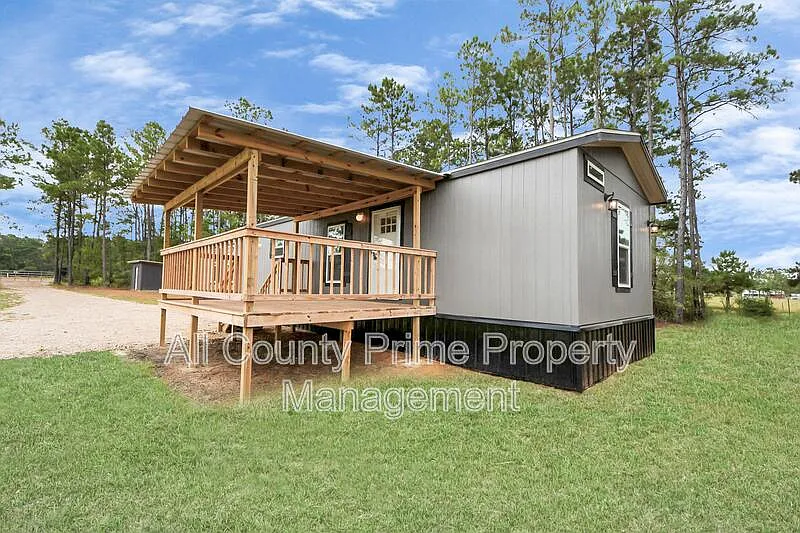 2 bed, 2.0 bath, 960 sqft, $1,350 — Photo 3