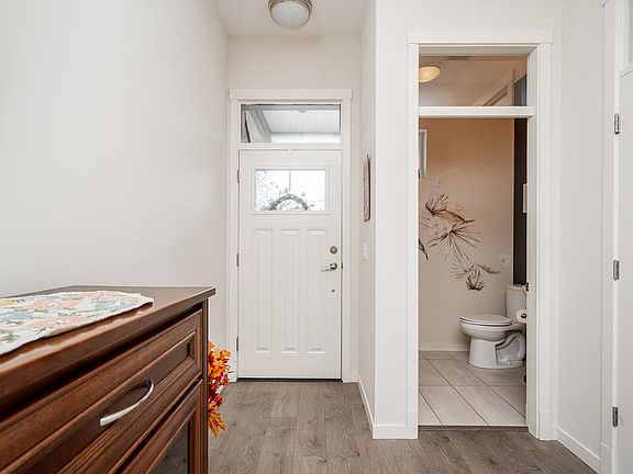 4th image of 2663 275a St