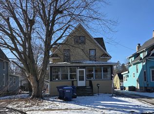 623 N 7th St, Dekalb, IL 60115