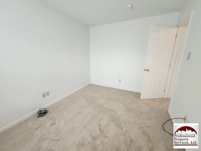 1048 Kasinof Ave — Photo 11