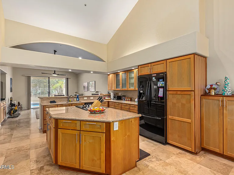 8117 E Cortez Dr — Photo 9
