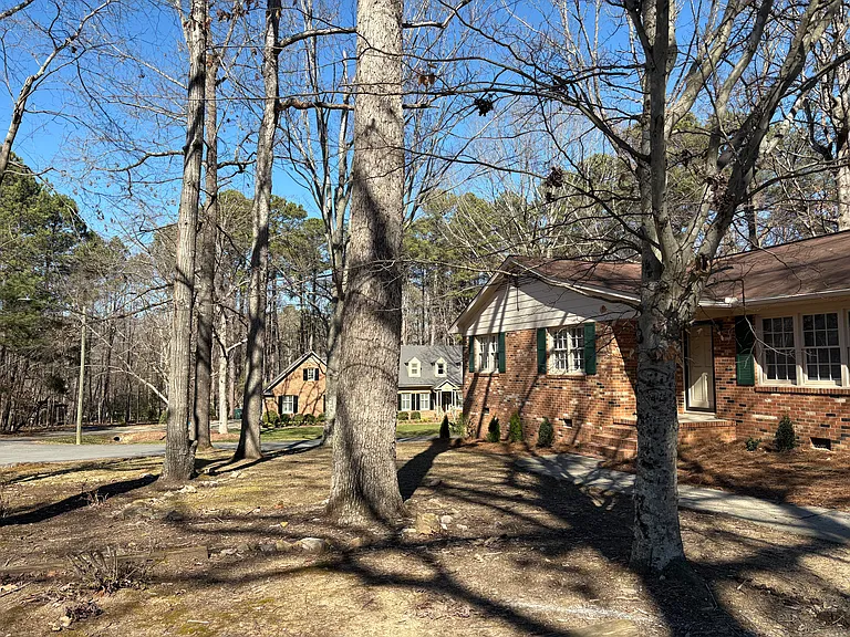 720 Clarion Dr — Photo 44