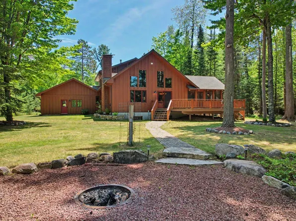 1463 Eagle Flight Trl, Eagle River, WI 54521