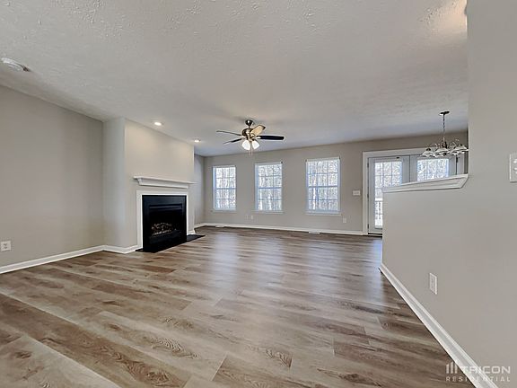 4th image of 164 Cane Ave SE