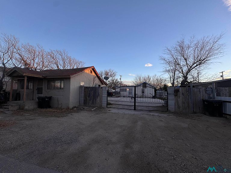 Listing photo 5
