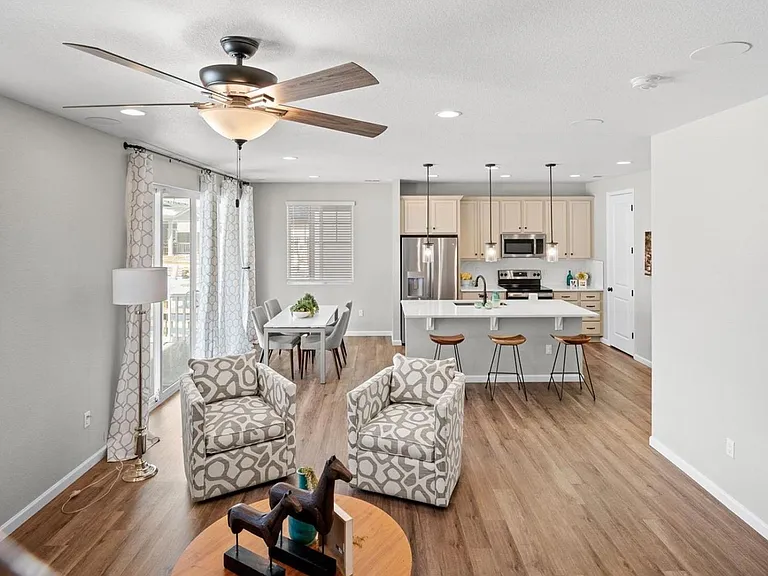 4633 S Nepal Way — Photo 5