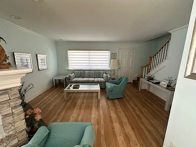 1649 Iowa St #D — Photo 5