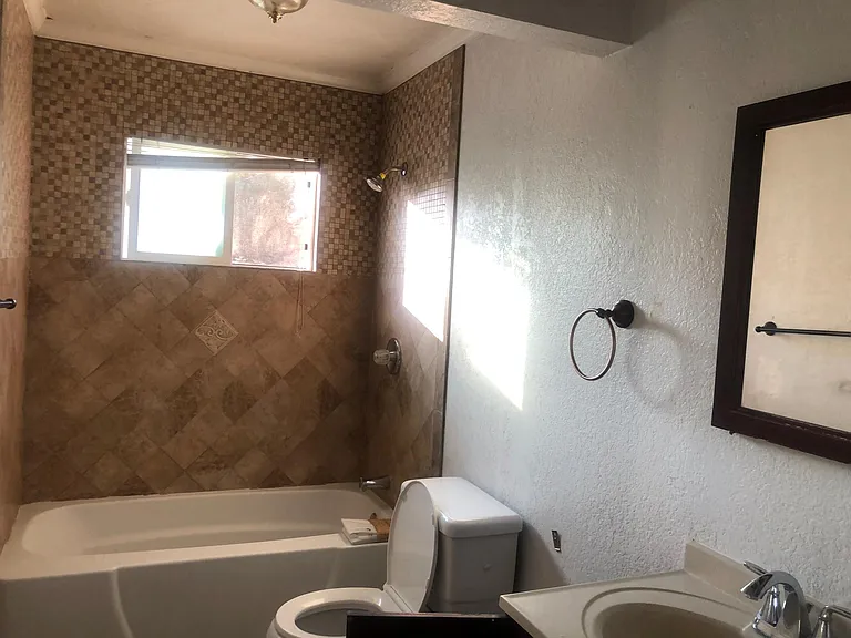 3082 Belvedere Dr — Photo 12