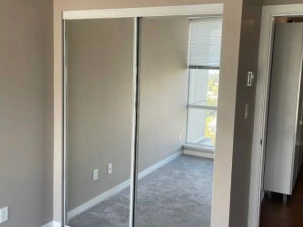 2 bedroom rental in Surrey — photo 9