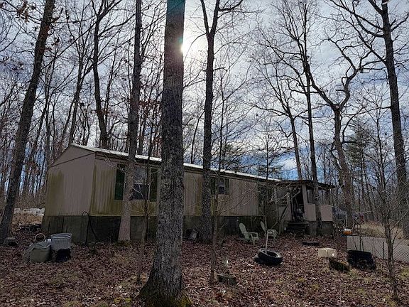 2nd image of 132 Killary Rd