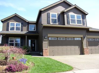 1374 S Maple St, Canby, OR 97013