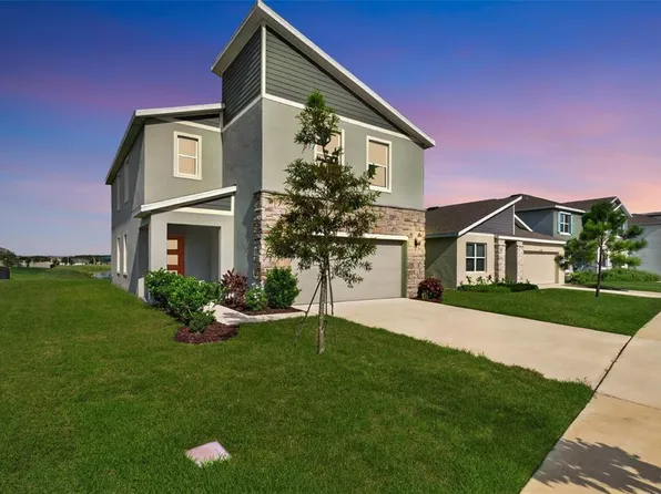 9744 Crescent Ray Dr, Wesley Chapel, FL 33545