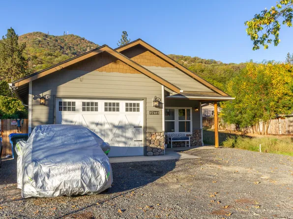 1473 4th Ave, Gold Hill, OR 97525