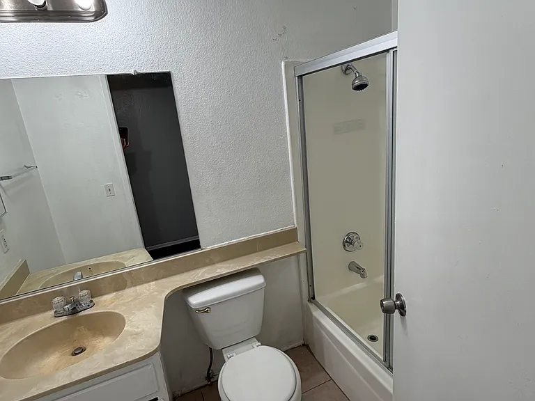369 N Eucalyptus Ave #31 — Photo 21