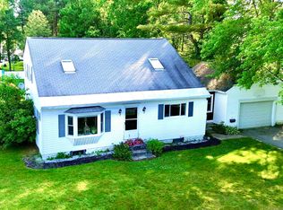 11 Evans Rd, Peterborough, NH 03458