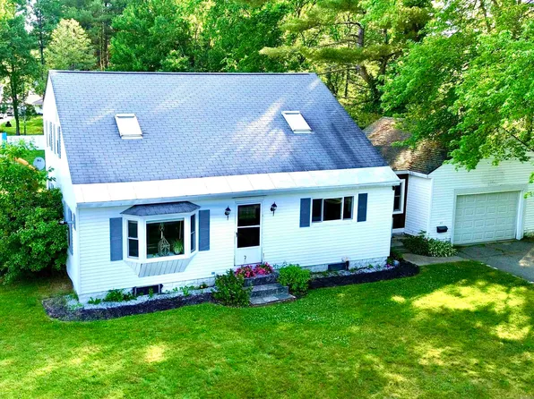 11 Evans Road, Peterborough, NH 03458