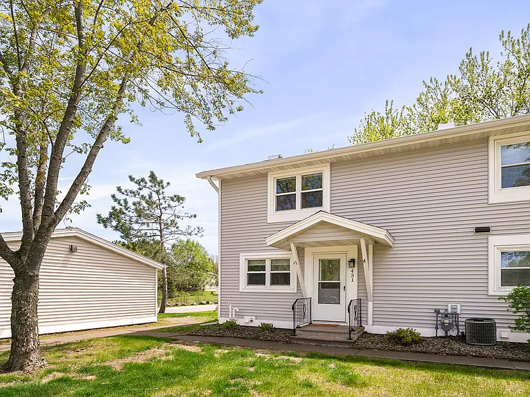 431 Kelly Cir — Photo 34