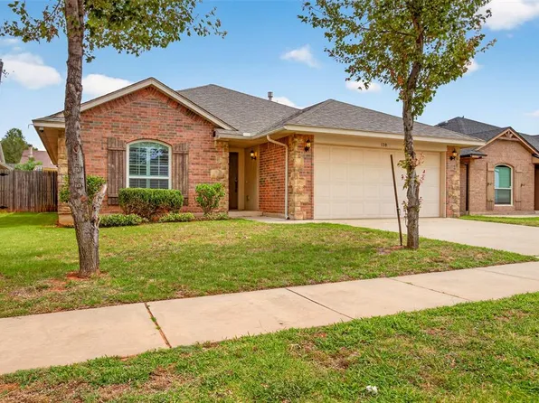 12033 SW 8th St, Yukon, OK 73099