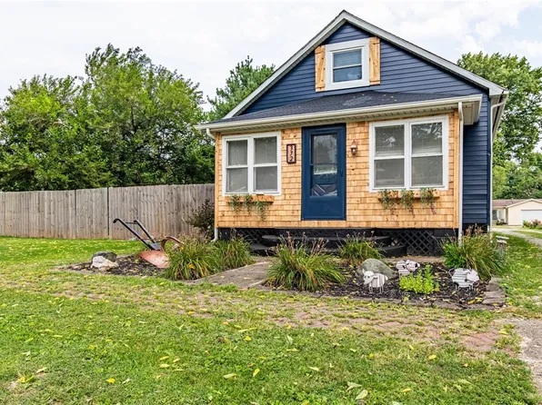 372 E North St, Niantic, IL 62551