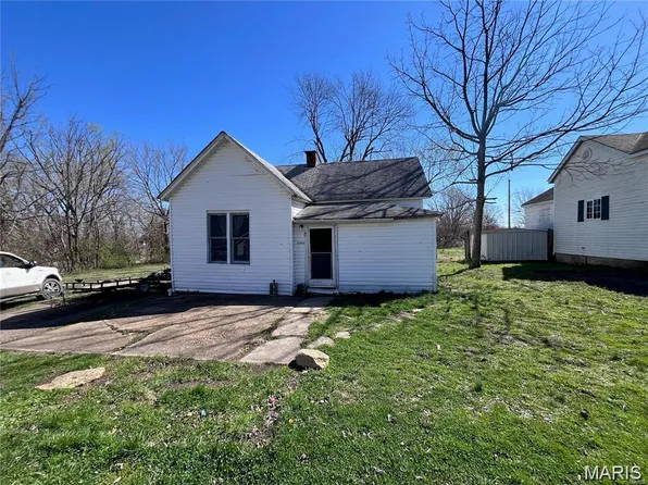 1206 Mulberry St, Bismarck, MO 63624