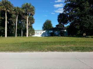 30018 Rainey Rd, Sorrento, FL 32776