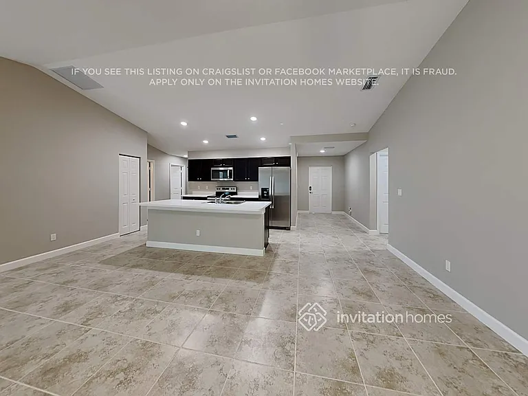 558 Oldenberg St SW — Photo 7