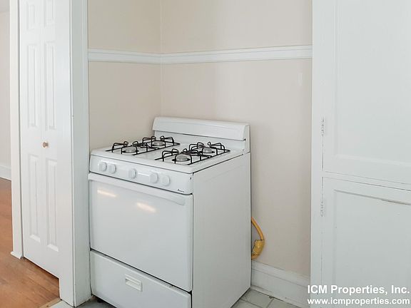 5th image of 2214 W Foster Ave #3N