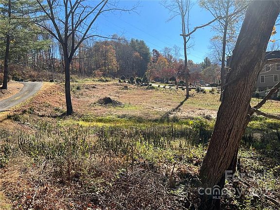 3rd image of LOT-17B Country Club Dr #B-17