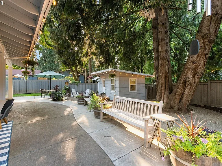 3155 Upper Dr — Photo 26