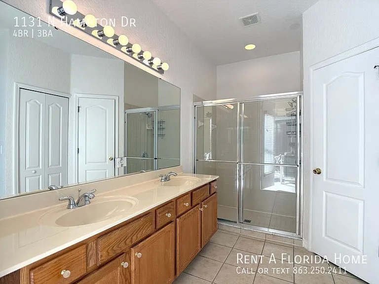 1131 N Hampton Dr — Photo 13