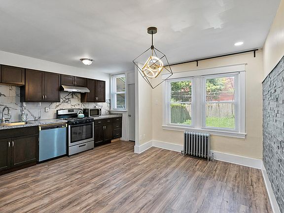 5th image of 5313 W Oxford St
