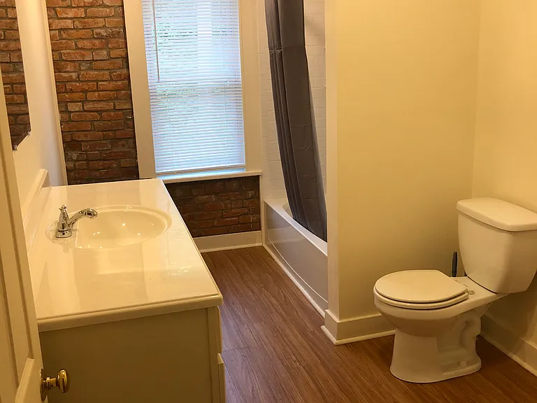 15 Prospect St — Photo 4