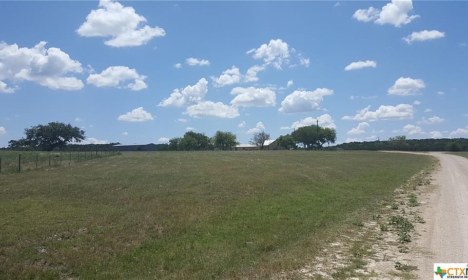 1st image of 627 County Road 60