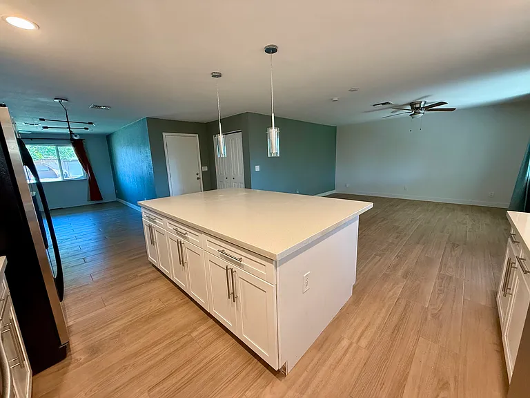 1272 W Dublin St — Photo 10