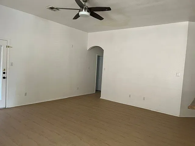 1556 Tonia Loop — Photo 18