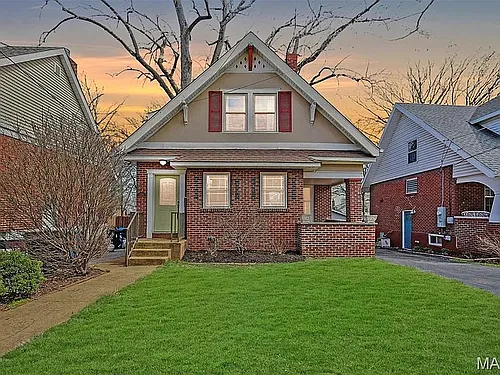 2326 Bellevue Ave Photo 1