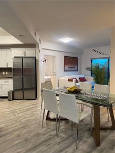3590 Coral Way APT 812, Miami, FL, 33145