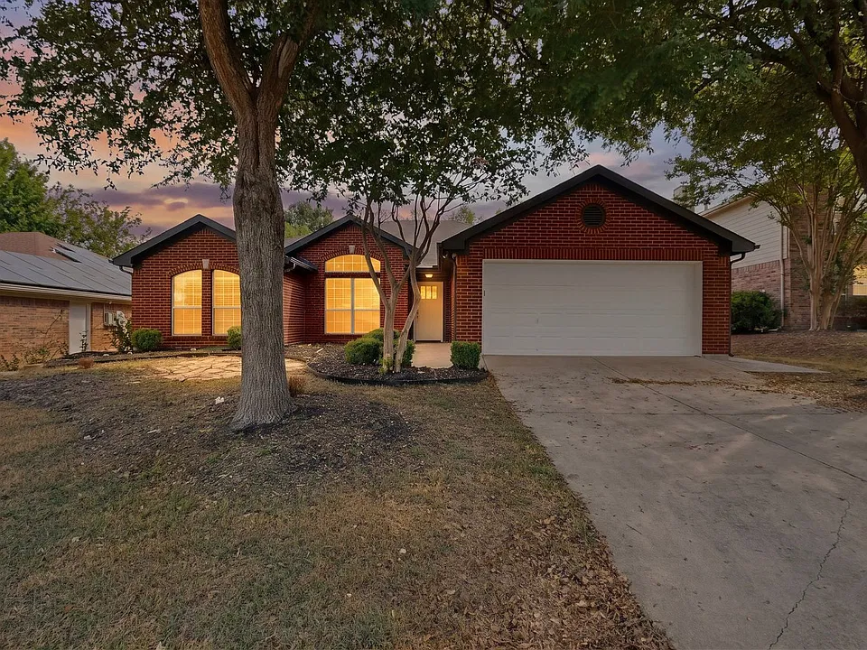 1714 Crestmeadow Ln