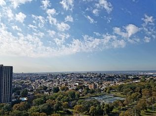 8206 Boulevard E #24, North Bergen, NJ 07047