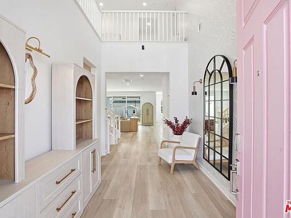 5th image of 18112 Tableau Way